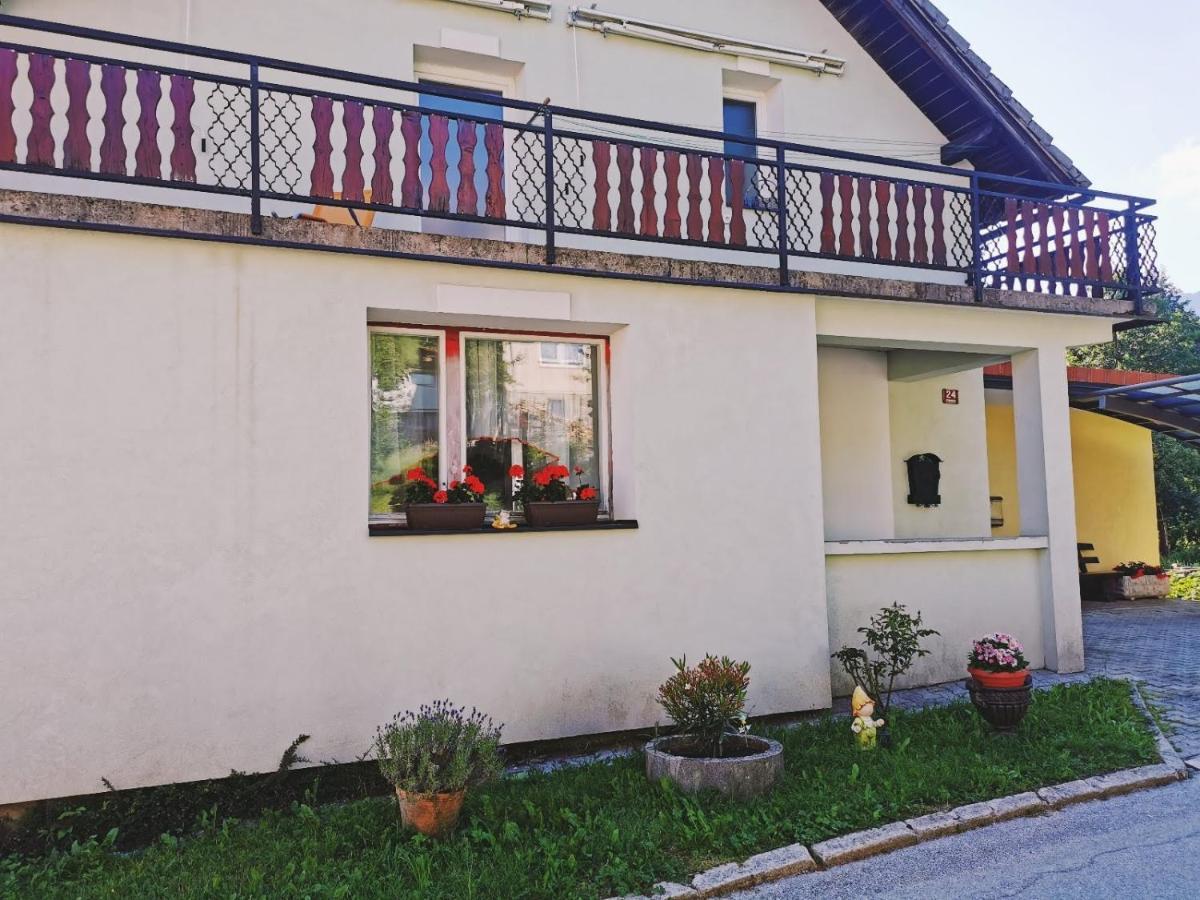 Apartma Rekar - A House, Where You Can Relax In The Embrace Of Nature Єсеніце Екстер'єр фото